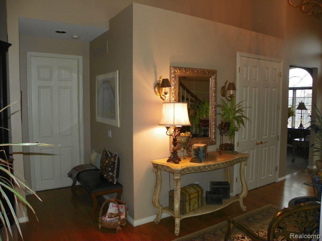 5641 Fox Ridge Drive Clarkston, MI 48348 - Photo 4 of 21