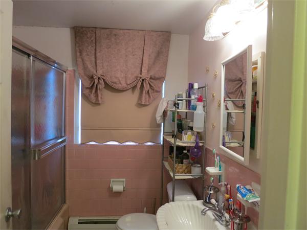 32 Reed Road Peabody, MA 01960 - Photo 7 of 10 Gallery Image 7