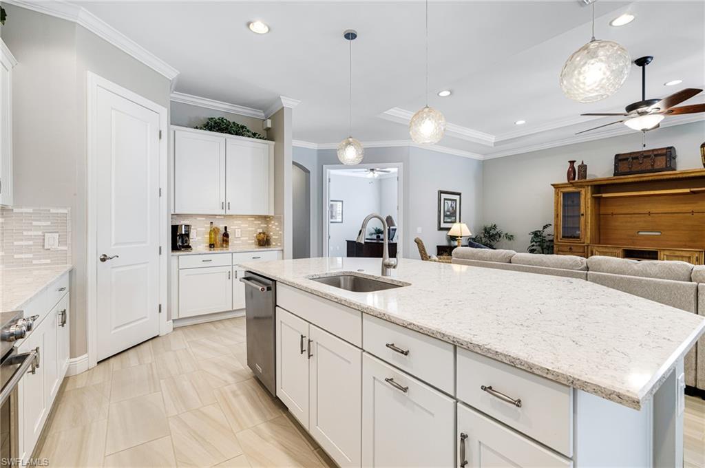 1409 Redona Way Naples, FL 34113 - Photo 11 of 50 Powder Room