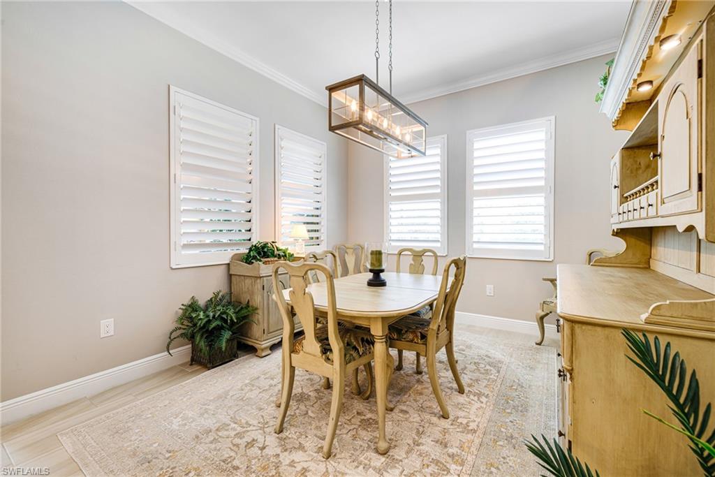 1409 Redona Way Naples, FL 34113 - Photo 15 of 50 Dining Room