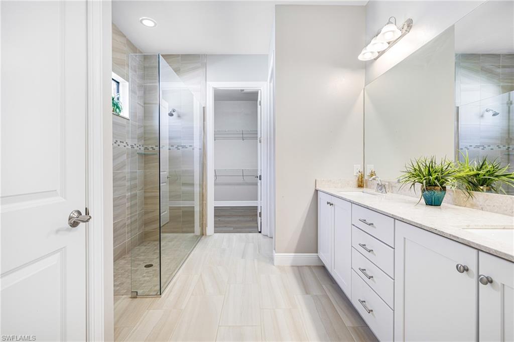 1409 Redona Way Naples, FL 34113 - Photo 20 of 50 Primary Bath