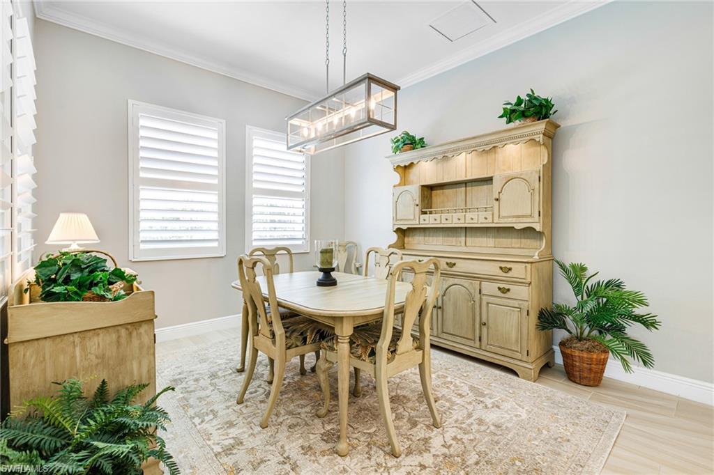 1409 Redona Way Naples, FL 34113 - Photo 7 of 50 Dining Room