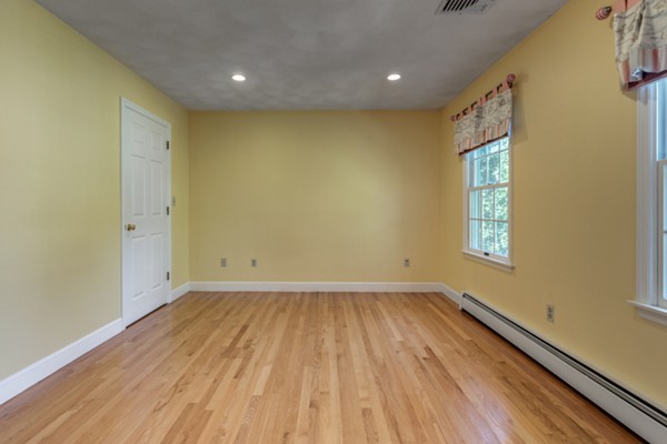 4 Wickham Road Winchester, MA 01890 - Photo 24 of 30 Gallery Image 24