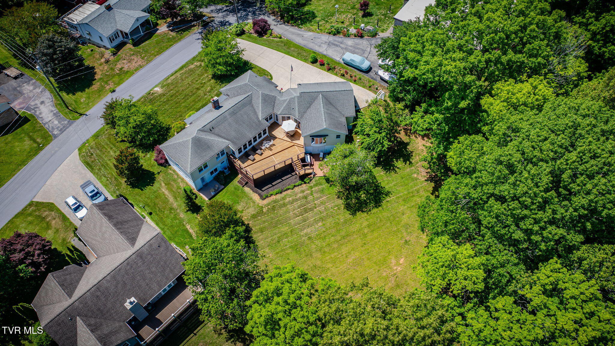 3557 Crest Road Kingsport, TN 37664 - Photo 55 of 57 105