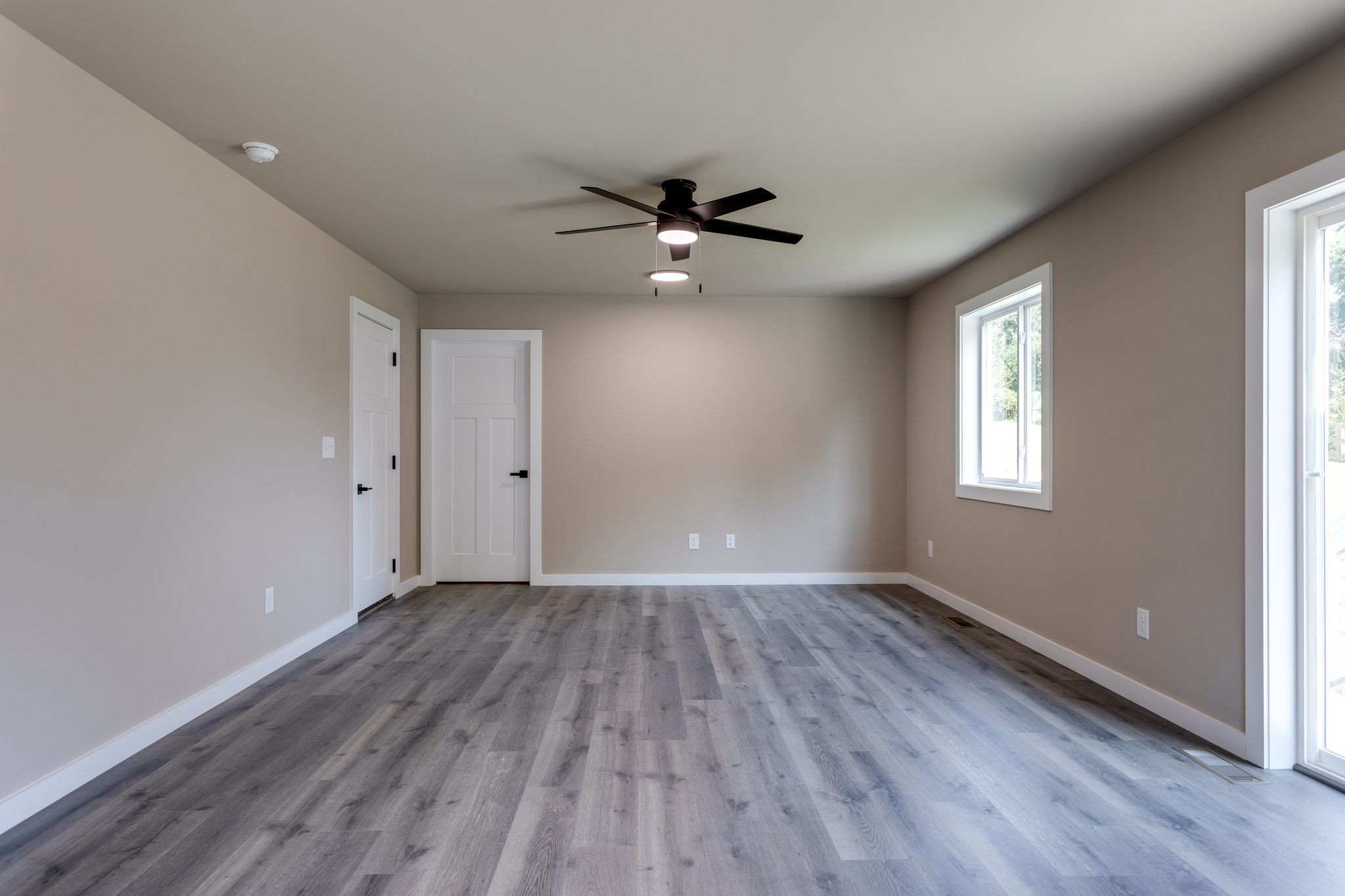 3371 Booker Ridge Road Mount Pleasant, TN 38474 - Photo 9 of 13 Gallery Image 9