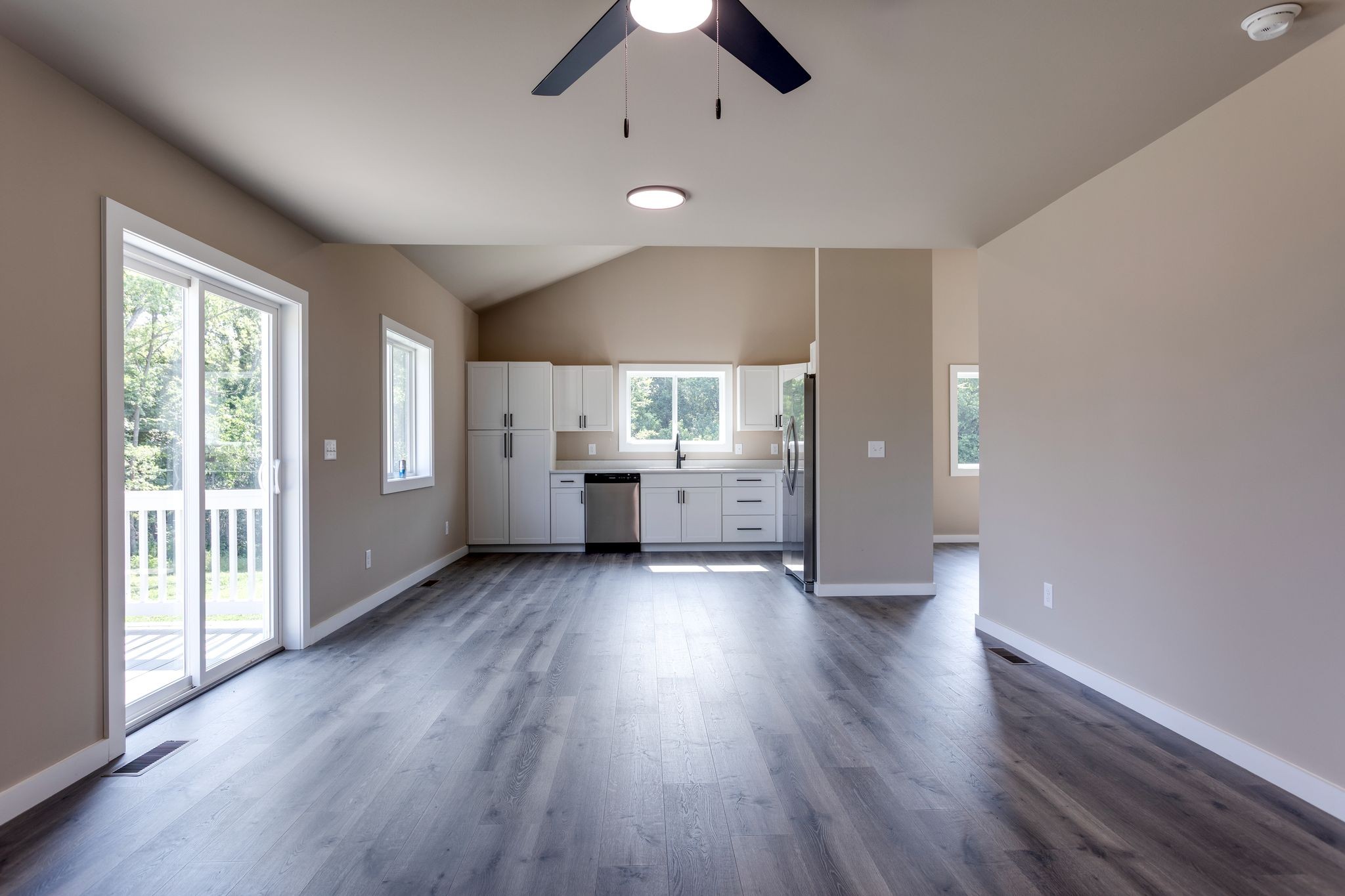 3371 Booker Ridge Road Mount Pleasant, TN 38474 - Photo 10 of 13 Gallery Image 10