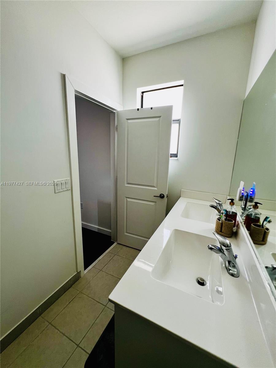 11715 Southwest 245 Terrace Homestead, FL 33032 - Photo 19 of 41
