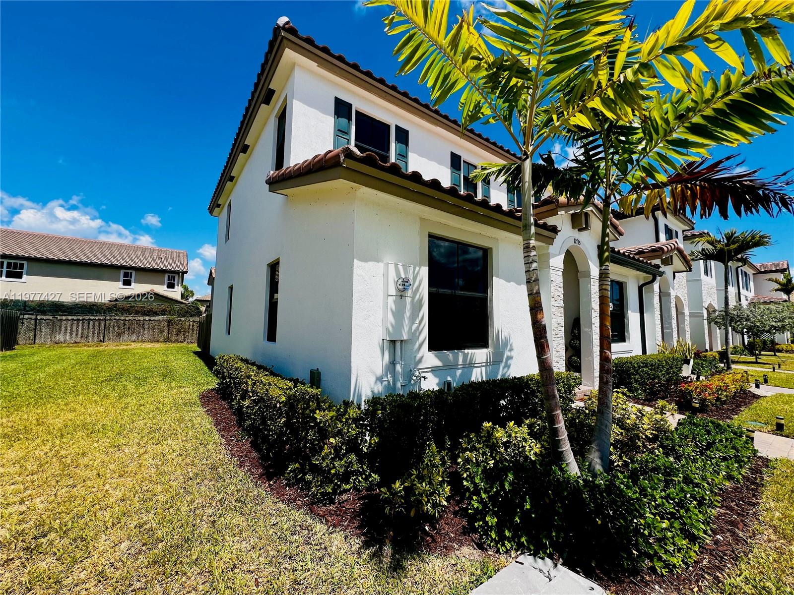 11715 Southwest 245 Terrace Homestead, FL 33032 - Photo 2 of 41