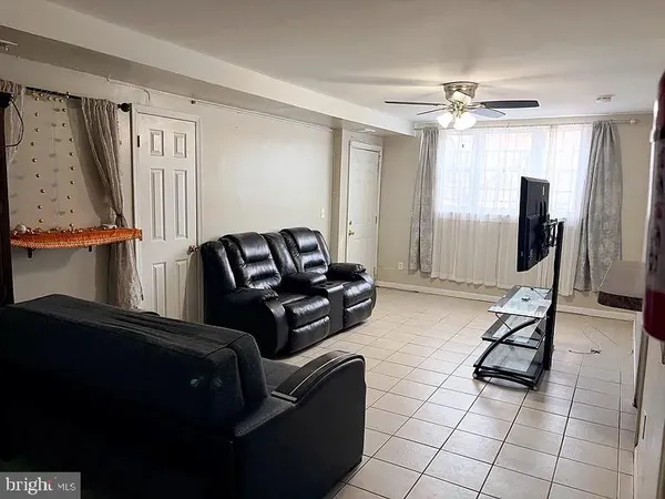 $2,395 | 265 College Drive, Edison, NJ 08817