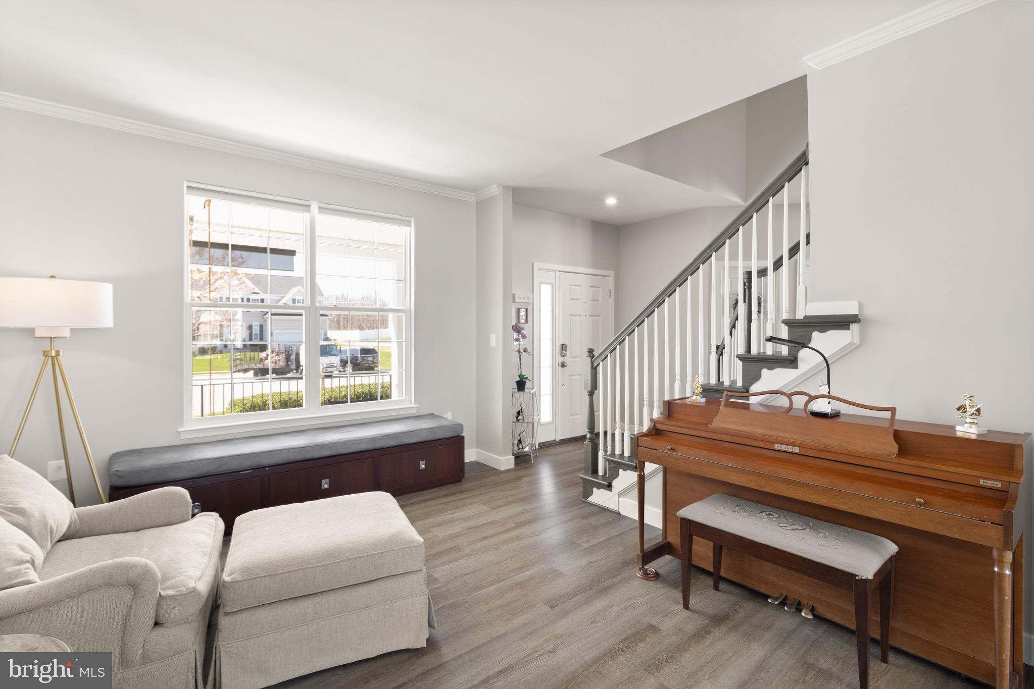 15911 Aerial View Road Woodbridge, VA 22193 - Photo 16 of 48 a room with furniture pool table and windows