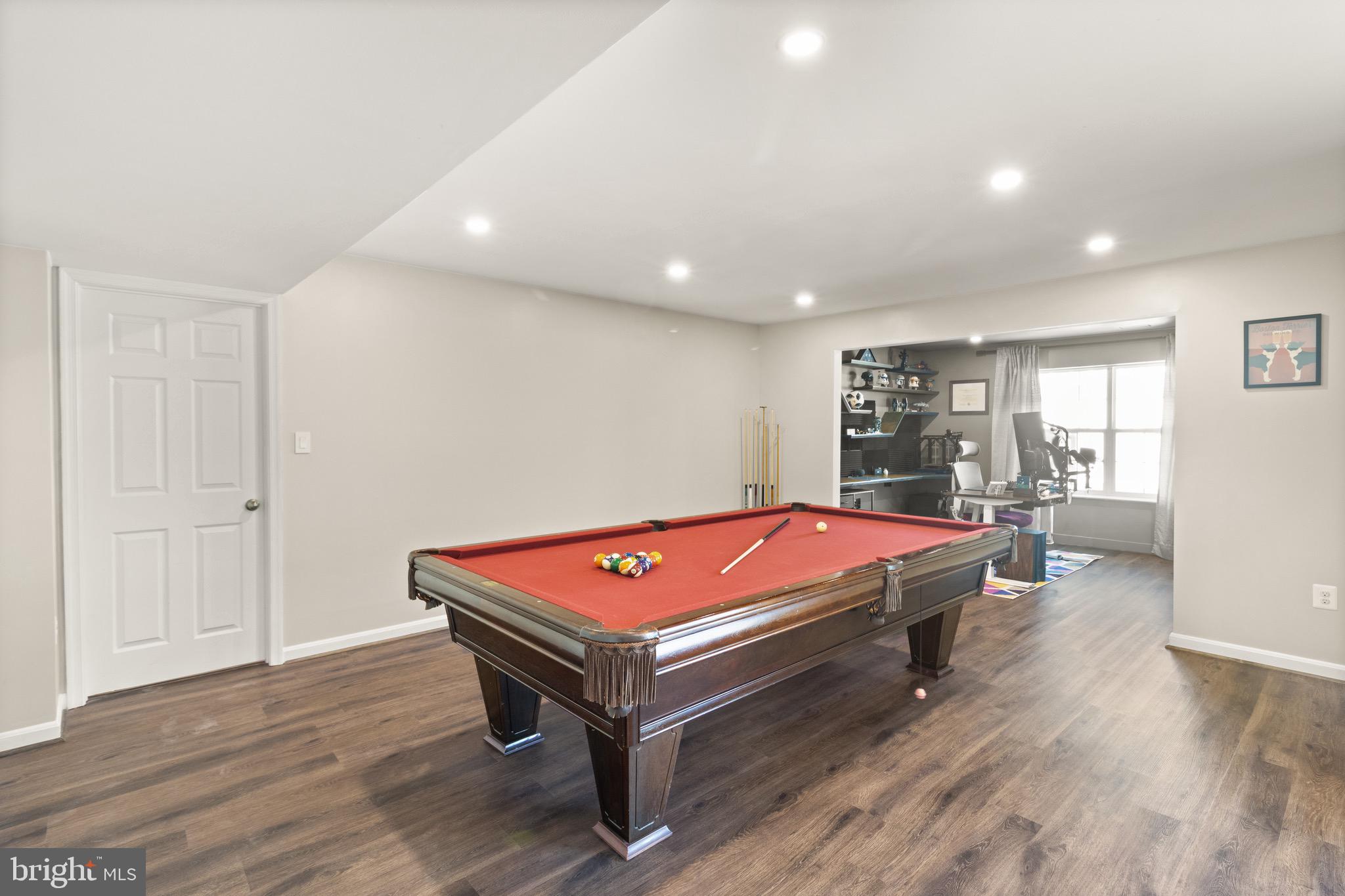 15911 Aerial View Road Woodbridge, VA 22193 - Photo 35 of 48 a room with pool table and windows
