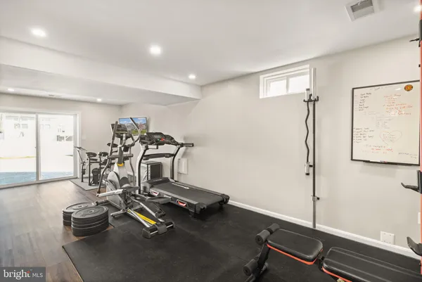 $840,000 | 15911 Aerial View Road, Woodbridge, VA 22193
