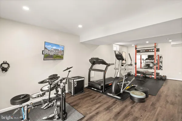 $840,000 | 15911 Aerial View Road, Woodbridge, VA 22193