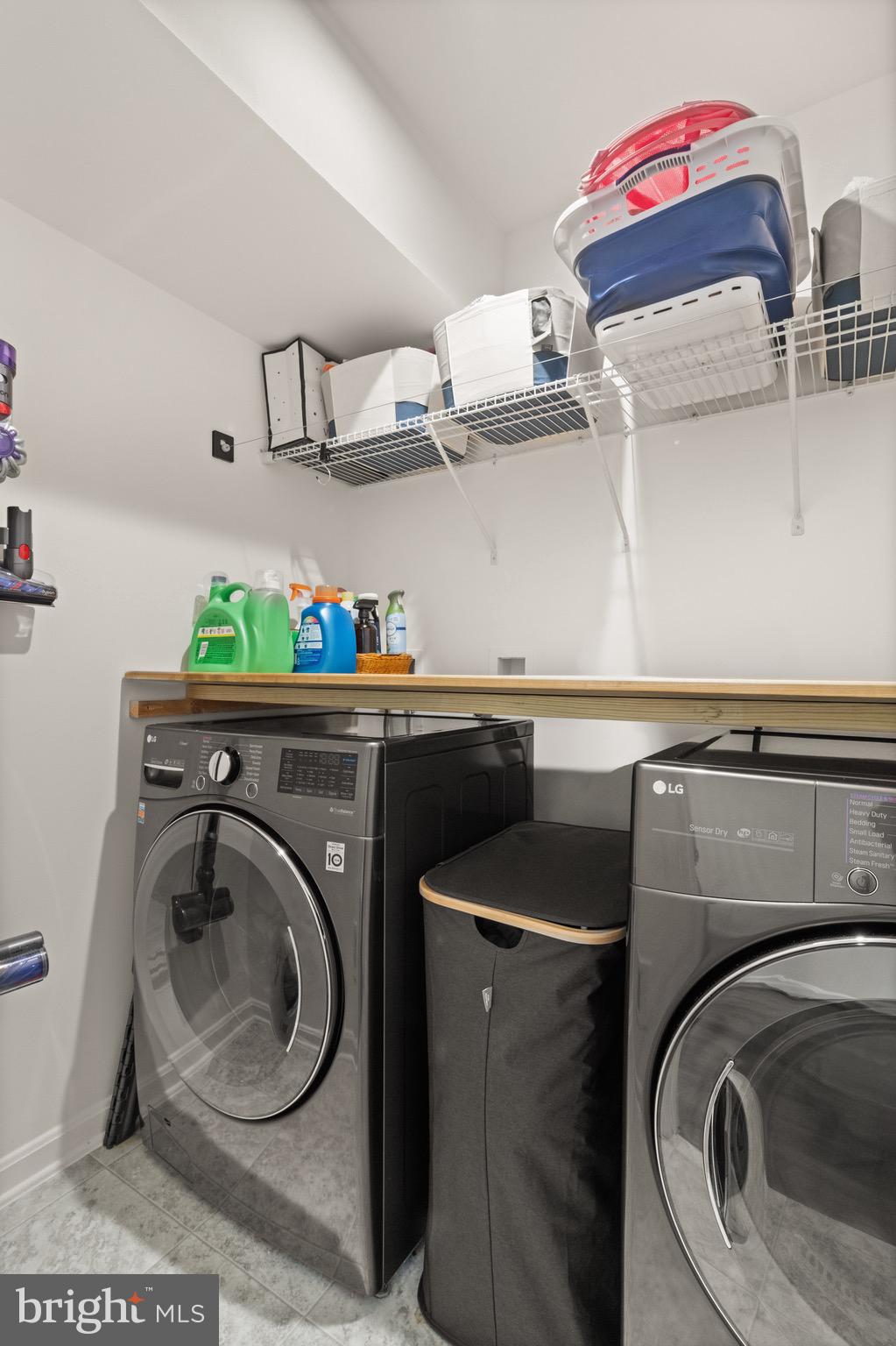 15911 Aerial View Road Woodbridge, VA 22193 - Photo 41 of 48 a utility room with dryer and washer