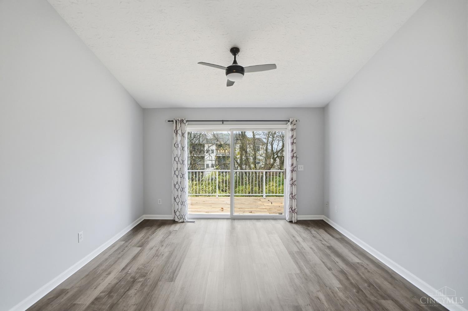 6765 Verde Ridge Drive Cincinnati, OH 45247 - Photo 18 of 57 Gallery Image 18