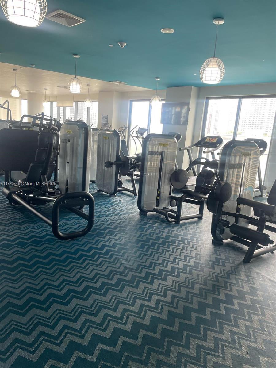 121 Northeast 34th Street, Unit 2511 Miami, FL 33137 - Photo 30 of 46