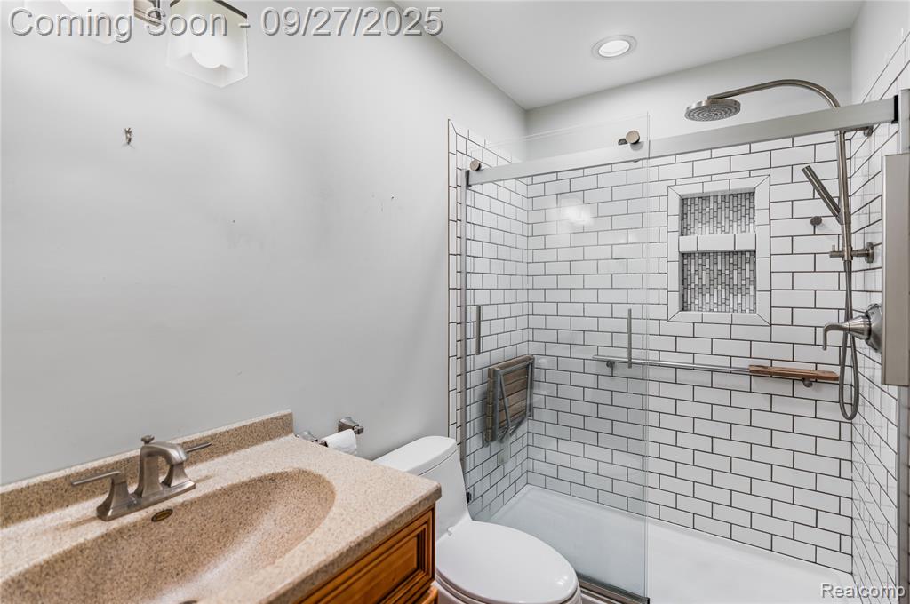 3337 Field Road, Unit 15 Clio, MI 48420 - Photo 15 of 41