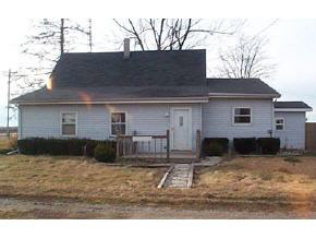 2802 Highway 14 Rochester, IN 46975 - Photo 1 of 5