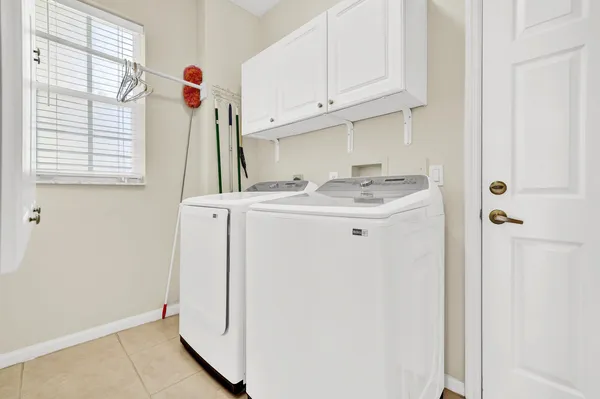$3,400 | 6404 C Durham Drive, Lake Worth, FL 33467