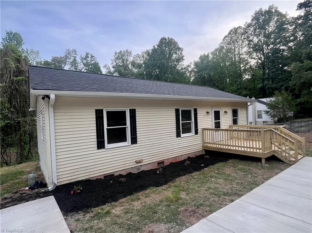 6524 Creek Run Road Walkertown, NC 27051 - Photo 2 of 20
