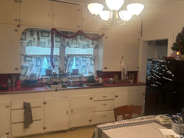 $119,000 | 906 Belle Avenue, Pinckneyville, IL 62274