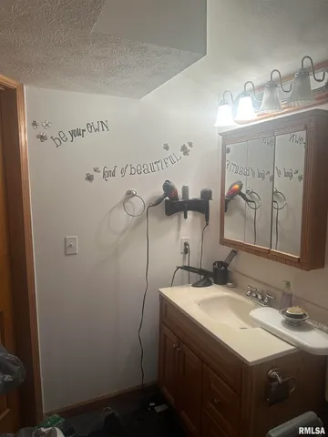 $119,000 | 906 Belle Avenue, Pinckneyville, IL 62274