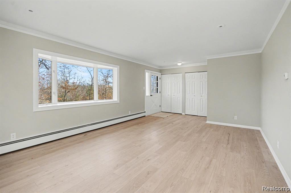 8841 Clark Road Clarkston, MI 48346 - Photo 5 of 21