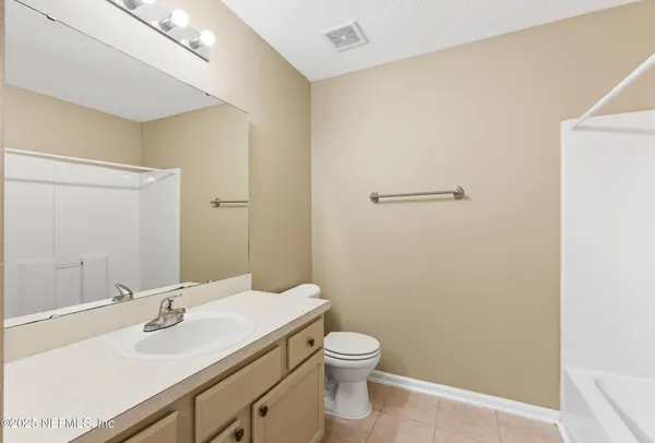 $140,000 | 6069 Maggies Circle, Unit 115, Jacksonville, FL 32244