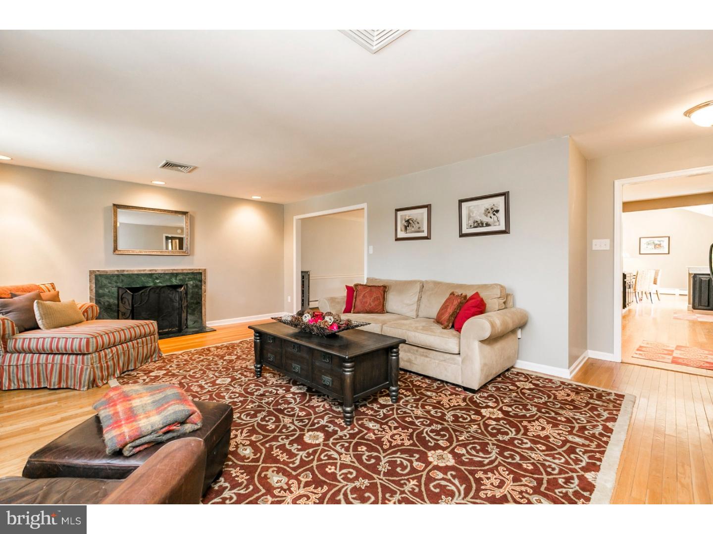 1 Line Road Malvern, PA 19355 - Photo 6 of 25 Living Room