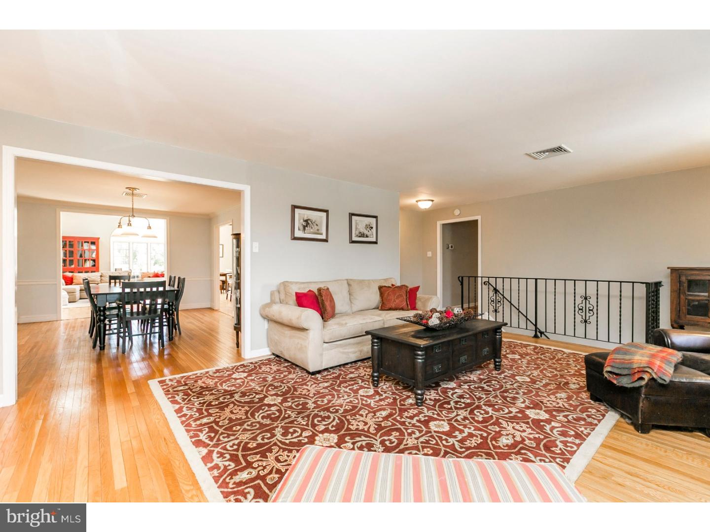 1 Line Road Malvern, PA 19355 - Photo 7 of 25 Living Room