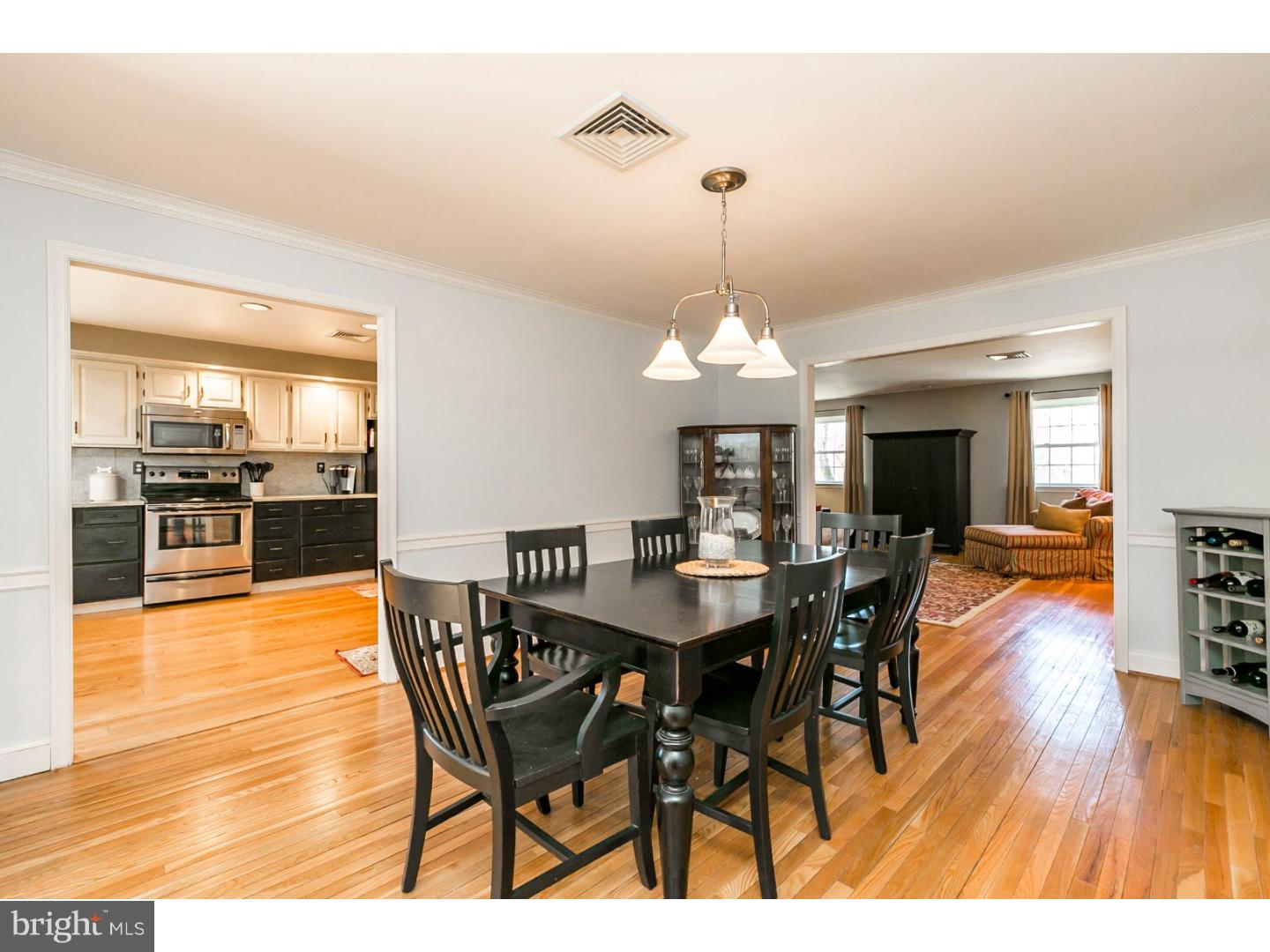 1 Line Road Malvern, PA 19355 - Photo 8 of 25 Dining Room