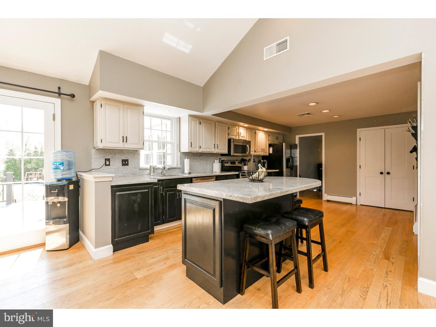 1 Line Road Malvern, PA 19355 - Photo 10 of 25 Kitchen