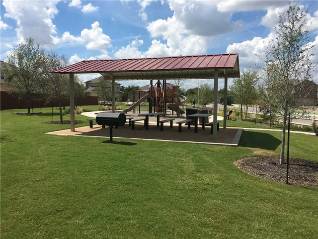 $1,995 | 301 Moulins Lane, Georgetown, TX 78626