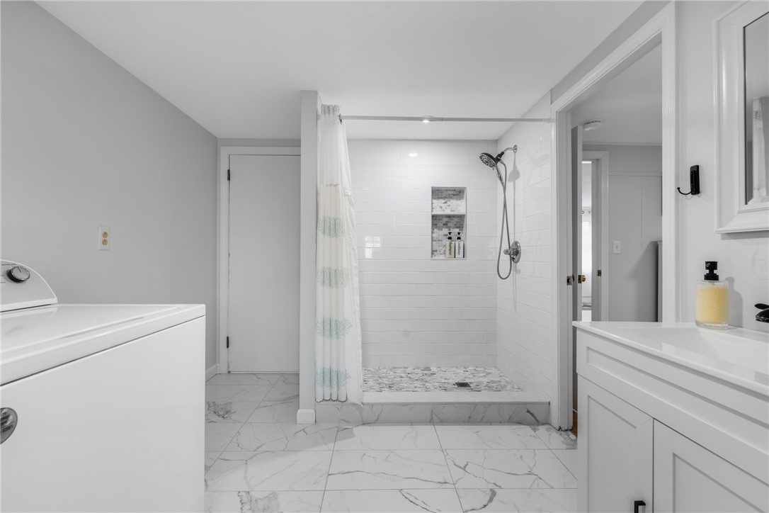 384 Valley Road Middletown, RI 02842 - Photo 27 of 46