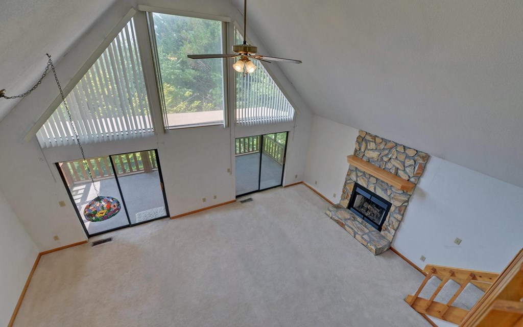 215 Black Bear Ridge Murphy, NC 28906 - Photo 13 of 39