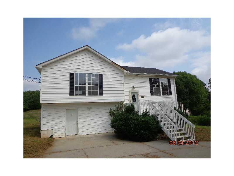 992 Gardner Spring Road Southeast Adairsville, GA 30103 - Photo 1 of 1 Exterior Front.