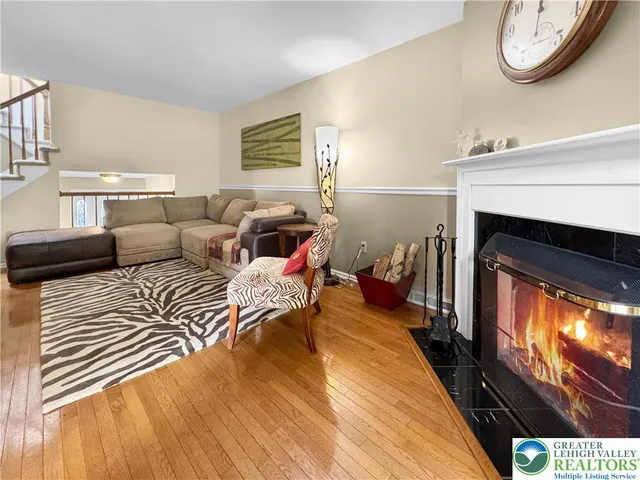 a bed room with a bed and a fireplace