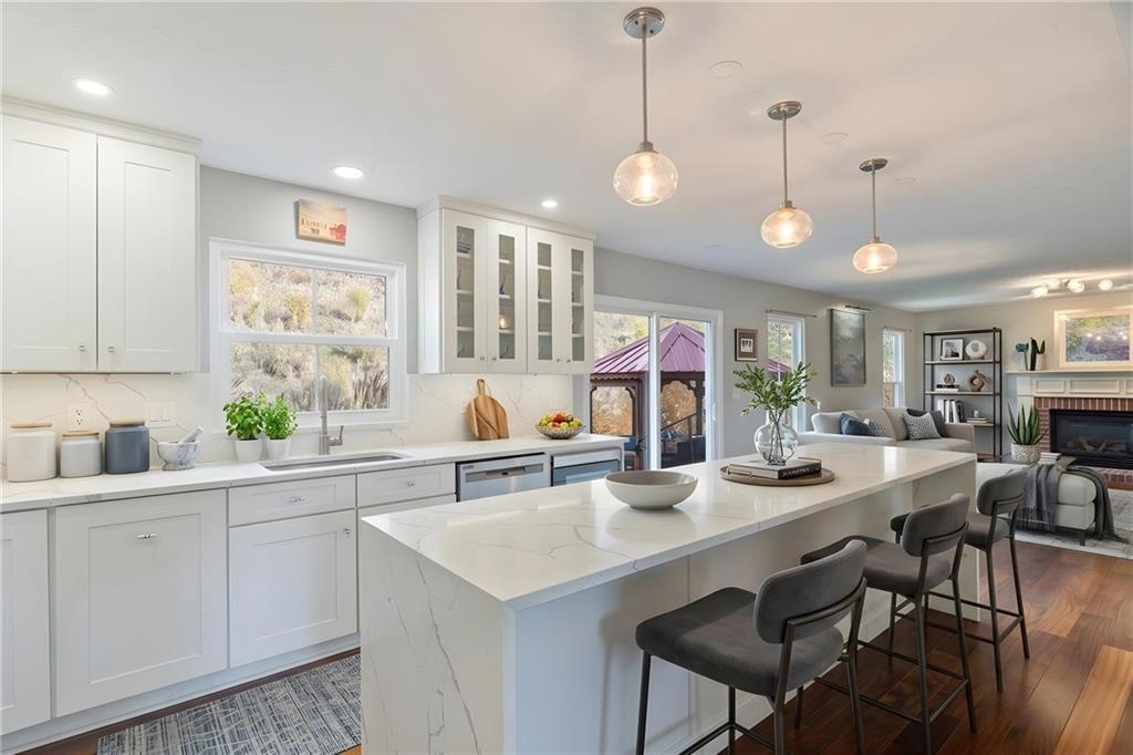 216 Lori Road Gibsonia, PA 15044 - Photo 2 of 49 Designer-updated kitchen with an open, inviting layout.