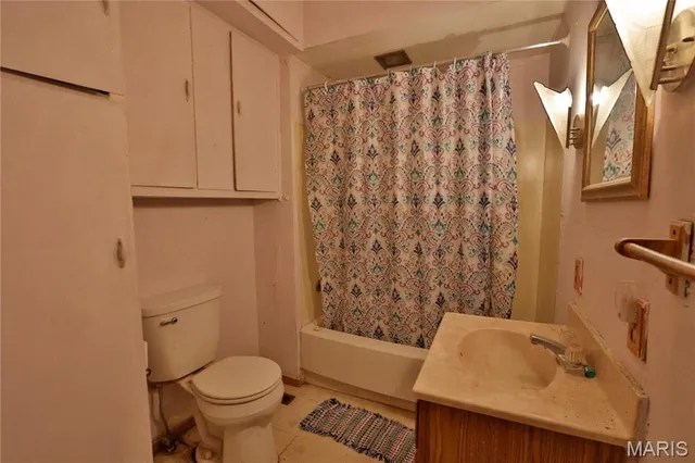 $59,900 | 115 West South Street, Nokomis, IL 62075