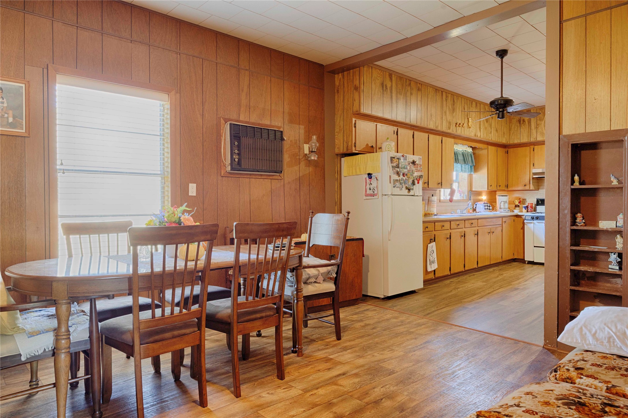 602 East Post Office Street Weimar, TX 78962 - Photo 8 of 21 a dining room with furniture and wooden floor