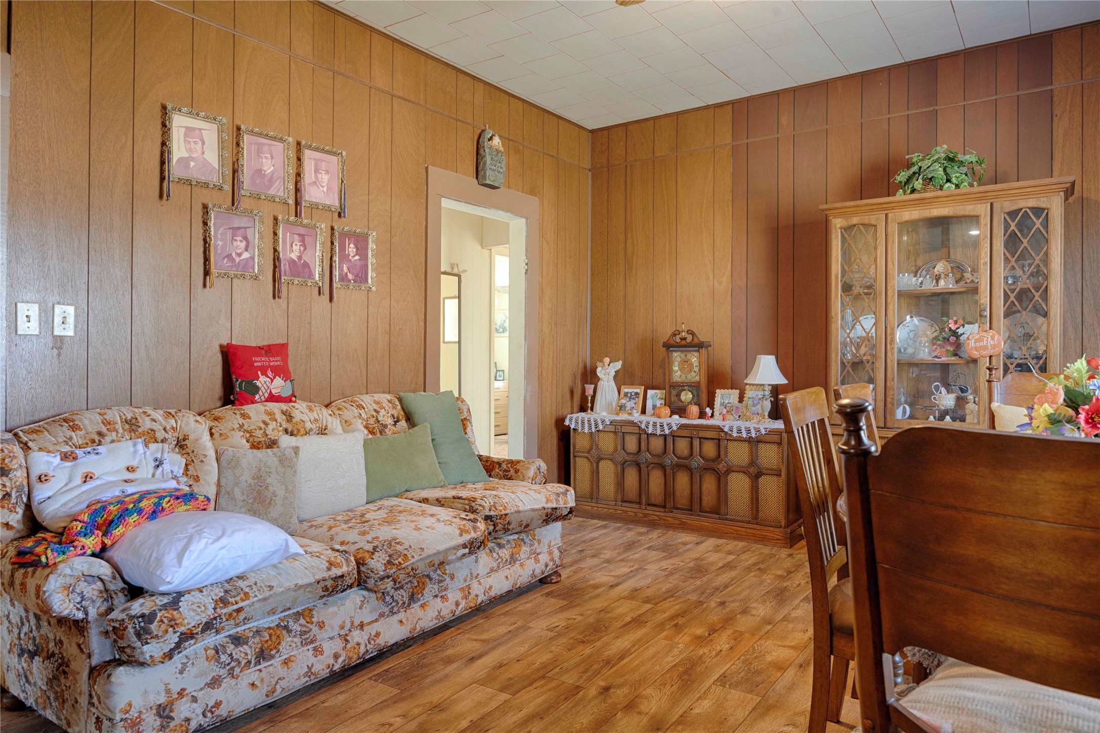 602 East Post Office Street Weimar, TX 78962 - Photo 9 of 21 a bedroom with furniture and a large window