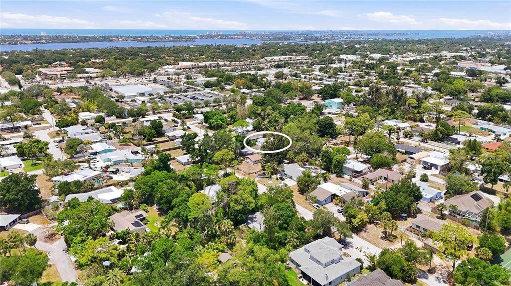 2233 Alice Road Sarasota, FL 34231 - Photo 38 of 44 Gallery Image 38