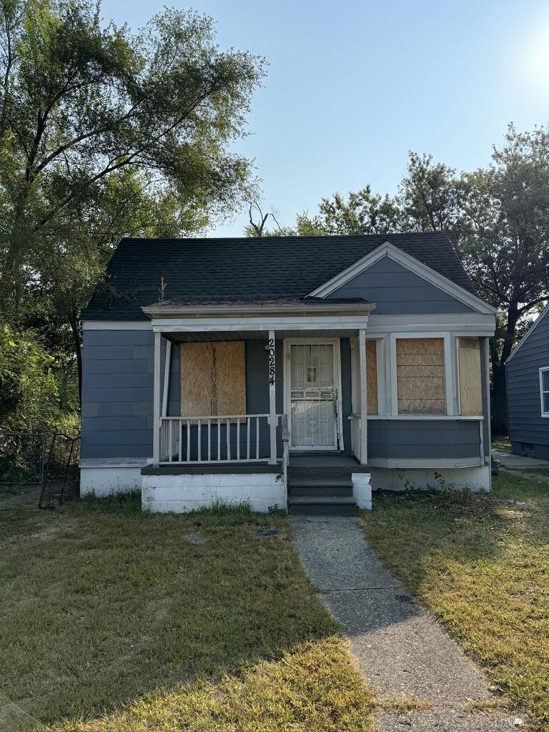 20284 Ferguson Street Detroit, MI 48235 - Photo 13 of 15 50176247-6b2695ac-0a7f-46b6-be6e-7b2675d34b78.JPG
