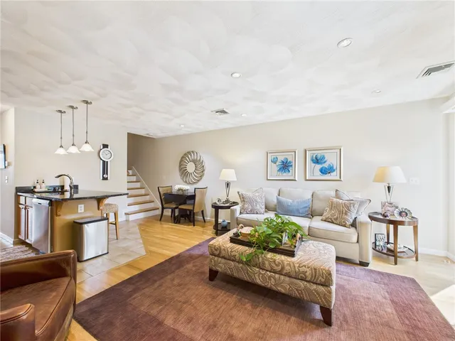 $409,900 | 53 Rocky Brook Way, South Kingstown, RI 02879