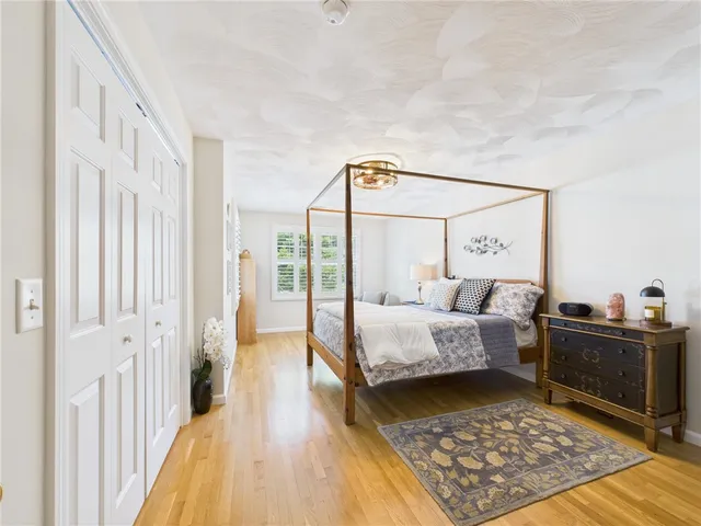 $409,900 | 53 Rocky Brook Way, South Kingstown, RI 02879