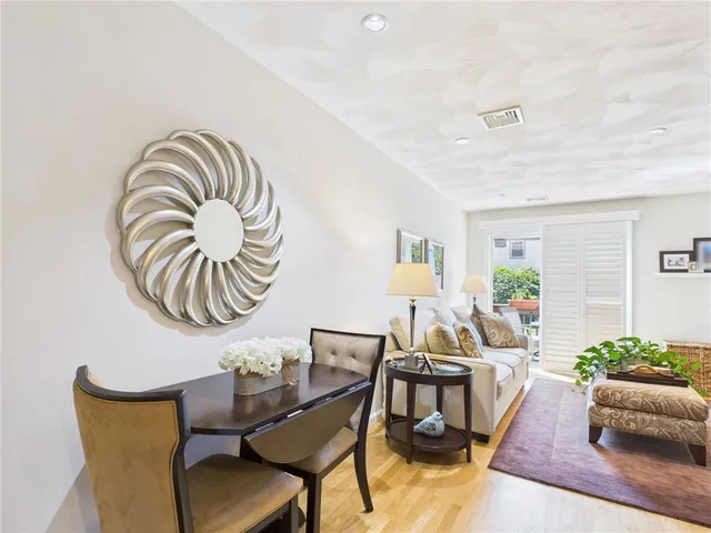 $409,900 | 53 Rocky Brook Way, South Kingstown, RI 02879