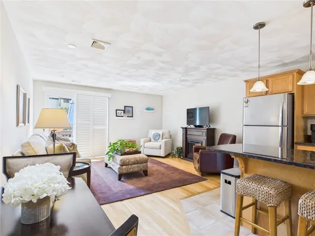 $409,900 | 53 Rocky Brook Way, South Kingstown, RI 02879