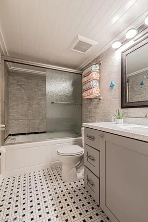 $4,000 | 2132 Tama Circle, Unit 102, Naples, FL 34112