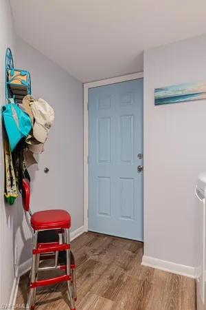 $4,000 | 2132 Tama Circle, Unit 102, Naples, FL 34112