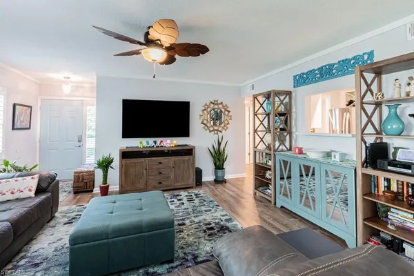 $4,000 | 2132 Tama Circle, Unit 102, Naples, FL 34112